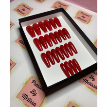 Load image into Gallery viewer, Drama Queen | 24pc Nail Set
